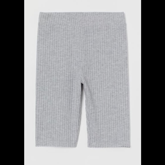 H&M Divided Ribbed Knit Light Grey Biker Shorts - Picture 2 of 4